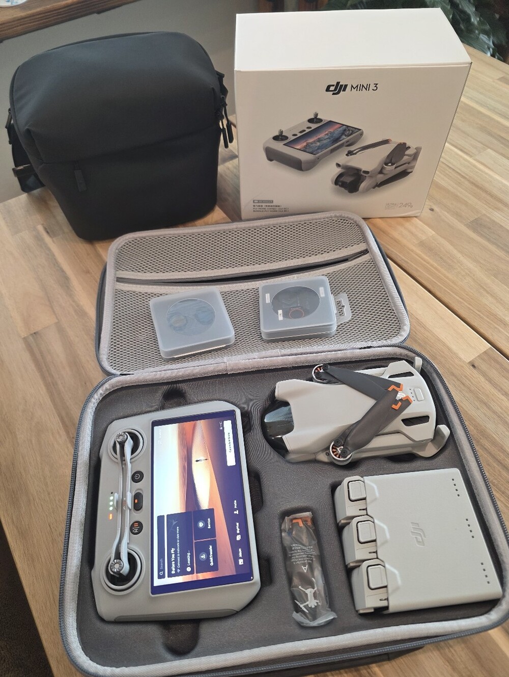 DJI Mini 3 Fly More Kit + 3 Batteries + Case + ND Filters